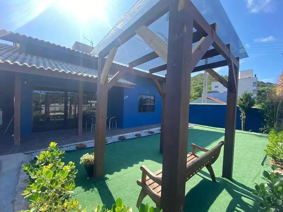 Casa Mamore Praia De Zimbros Бомбиньяс