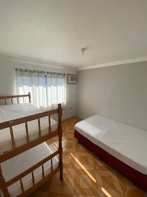 Casa Mamore Praia De Zimbros Бомбиньяс 0*,  Бразилия