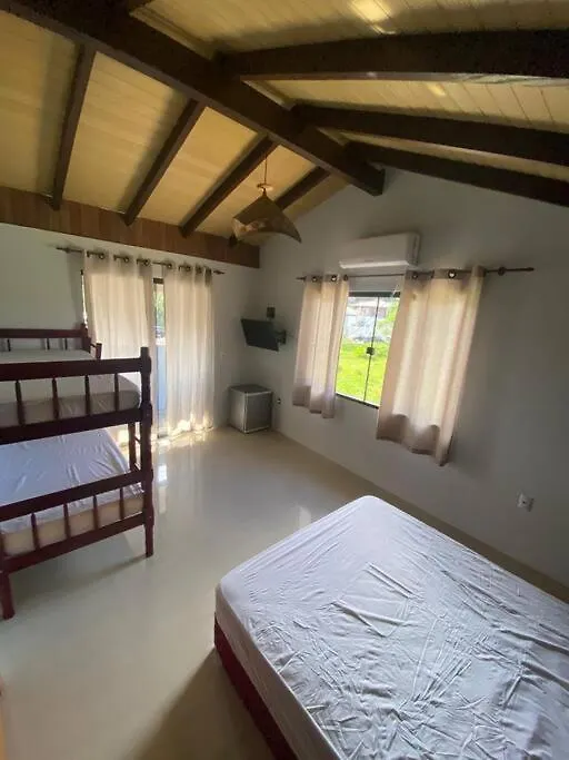 Casa Mamore Praia De Zimbros Бомбиньяс Бразилия